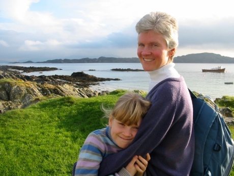 Lynne and Anna Iona